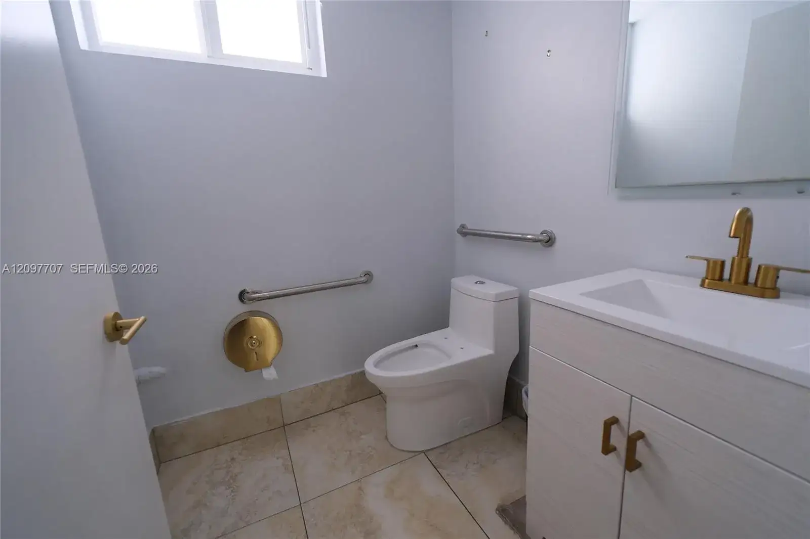 600 NW 35th Ave # 101, Miami FL 33125 photo 5