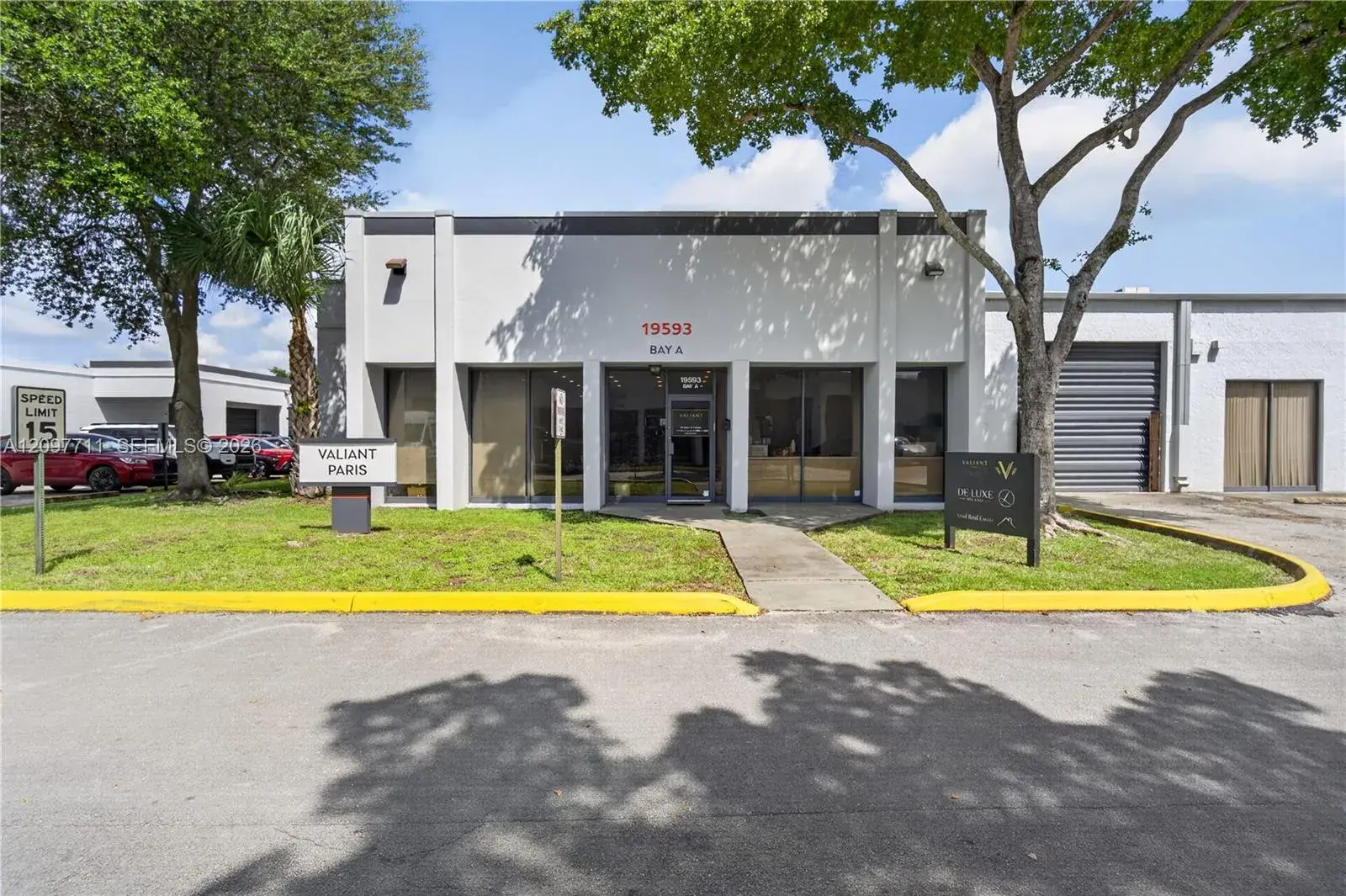 19593 NE 10th Ave, Miami FL 33179