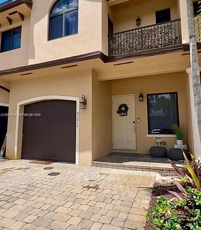 9271 NW 16th St # 9271, Pembroke Pines FL 33024
