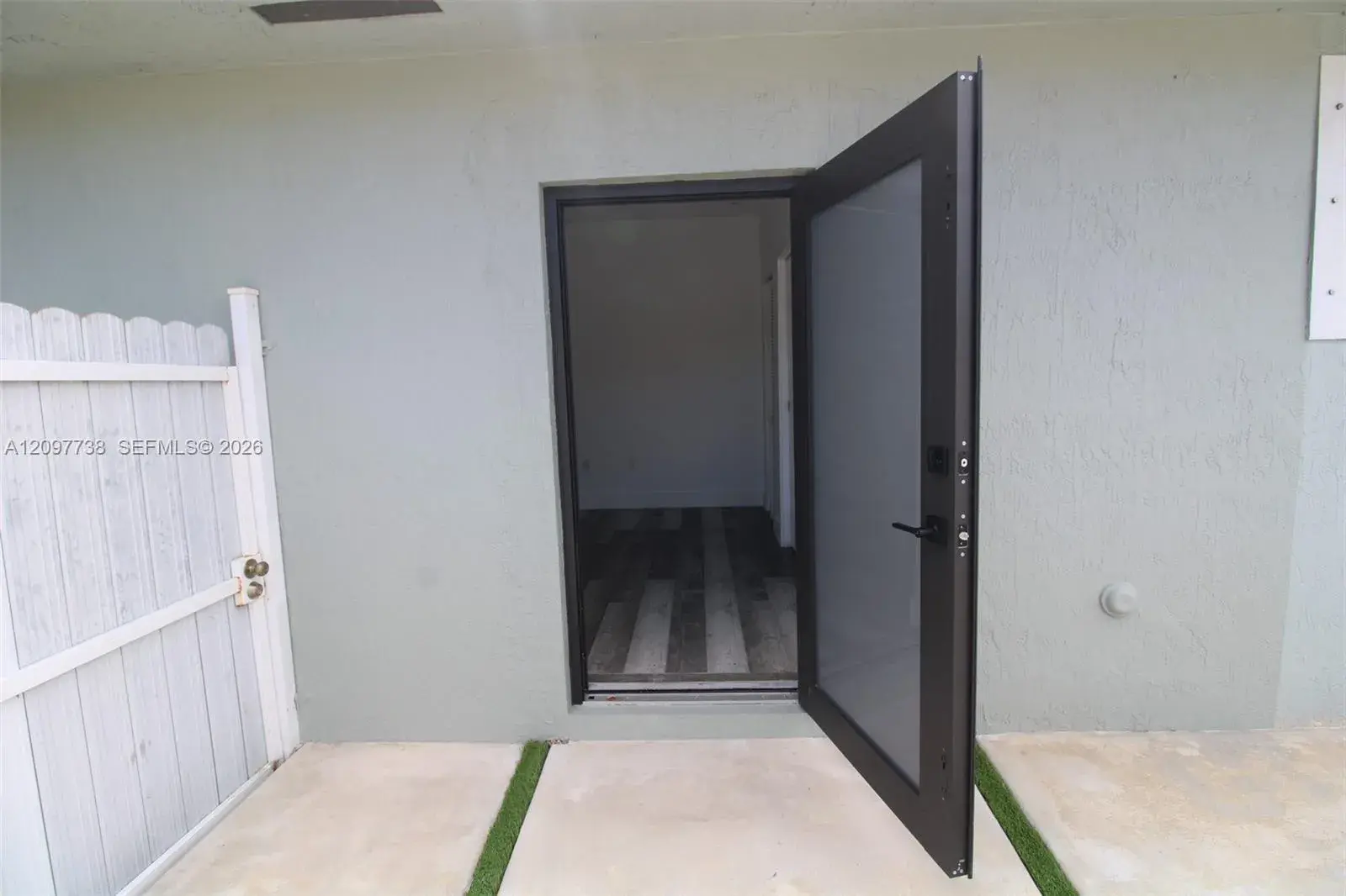 3481 NW 212th St, Miami Gardens FL 33056