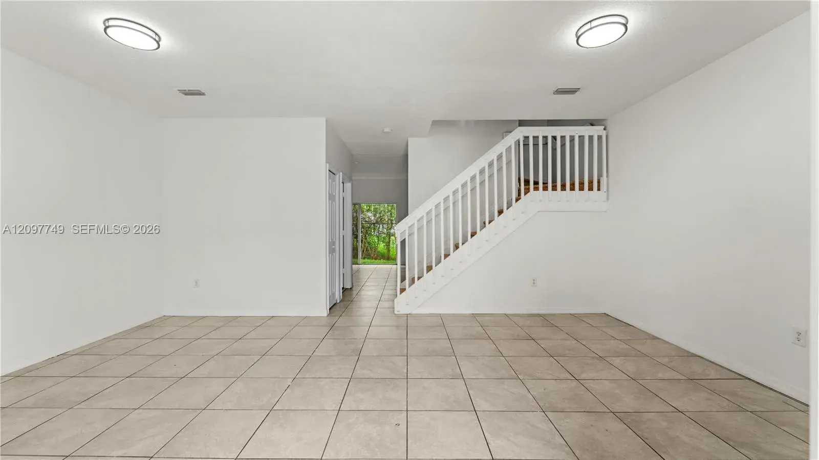1685 SE 30th St, Homestead FL 33035