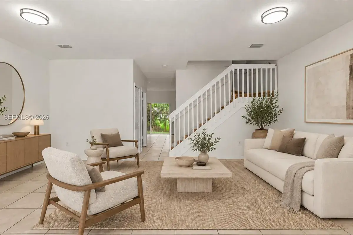 1685 SE 30th St, Homestead FL 33035