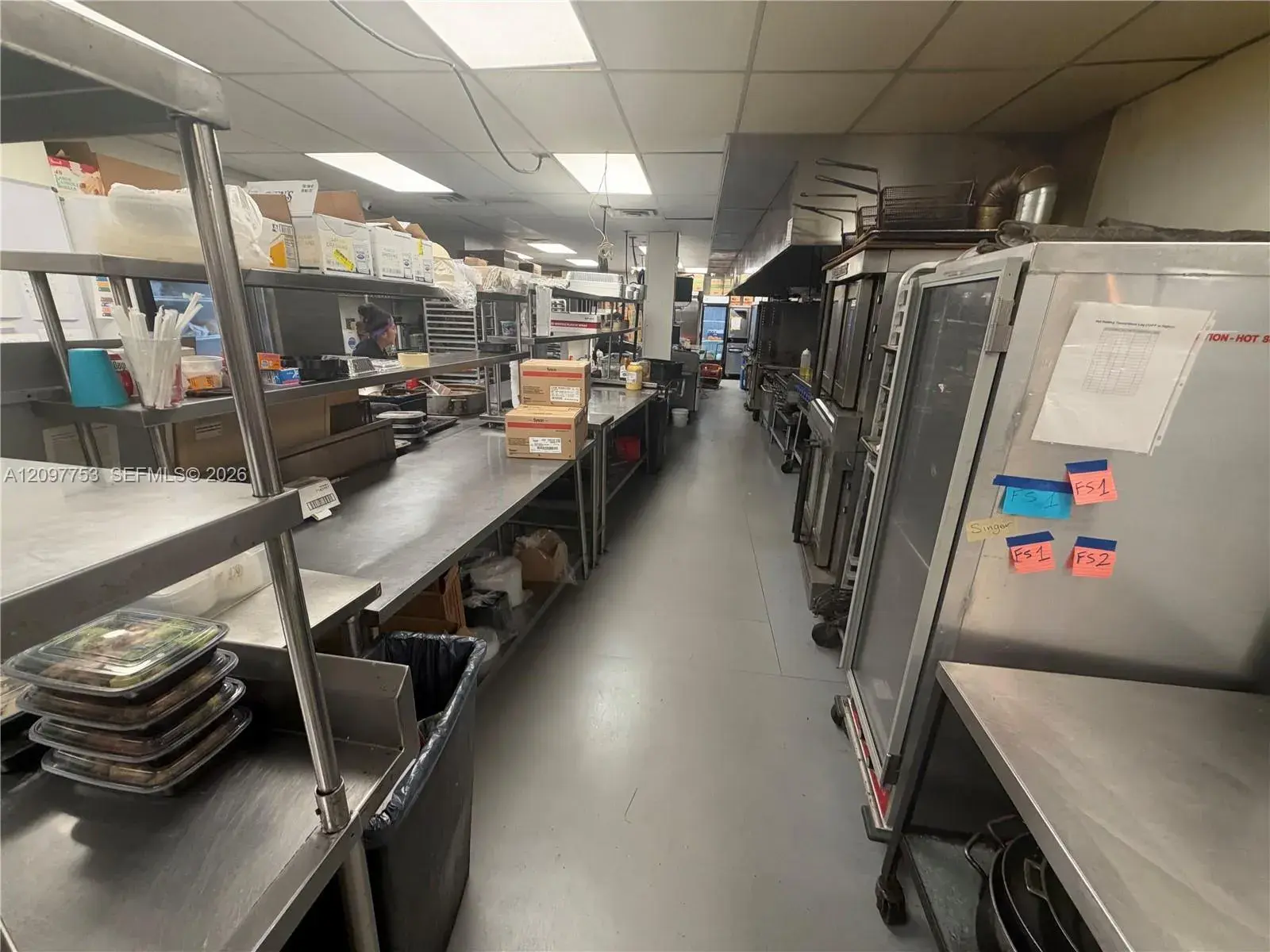 1002 E Newport Center Dr, Deerfield Beach FL 33442