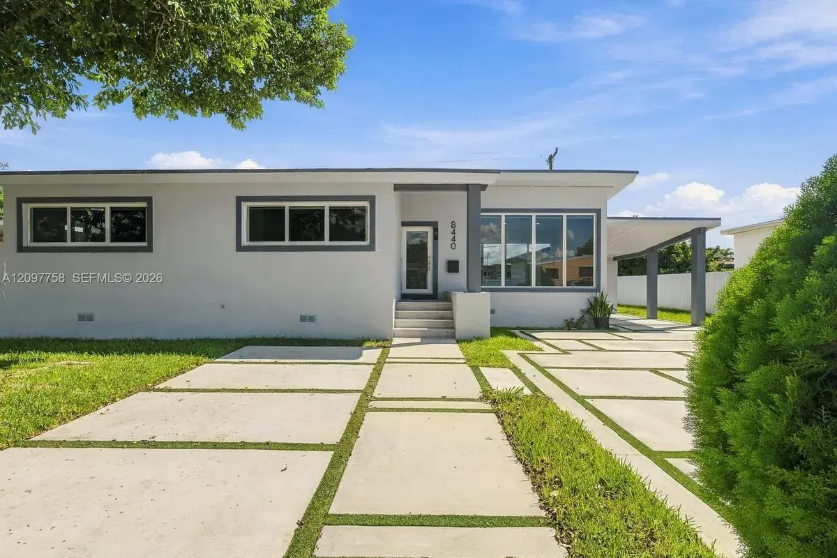 8440 SW 34th Ter, Miami FL 33155