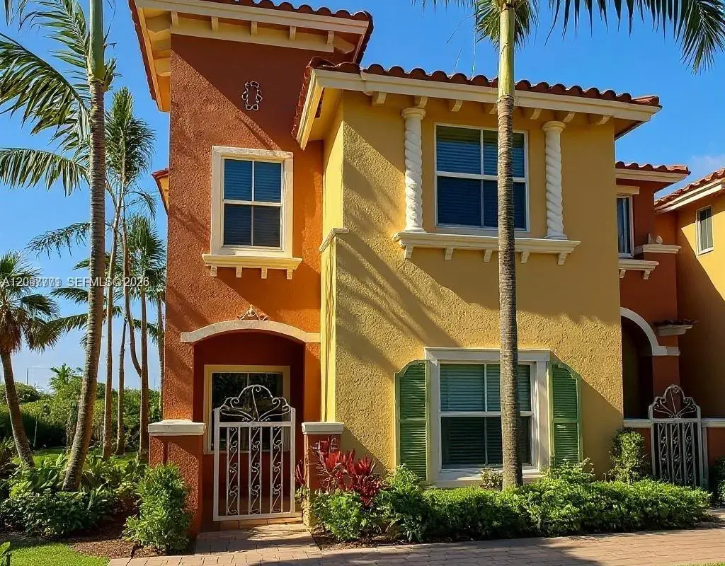 1088 SW 144th Ave # 801, Pembroke Pines FL 33027