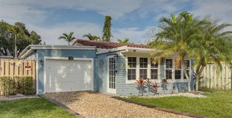 1237 SW 28th St, Fort Lauderdale FL 33315