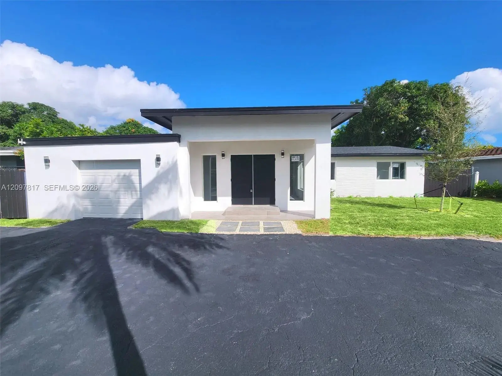620 SW 38th Ter, Fort Lauderdale FL 33312
