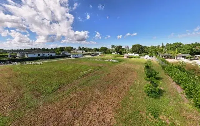 24200 SW 209th Pl, Homestead FL 33031
