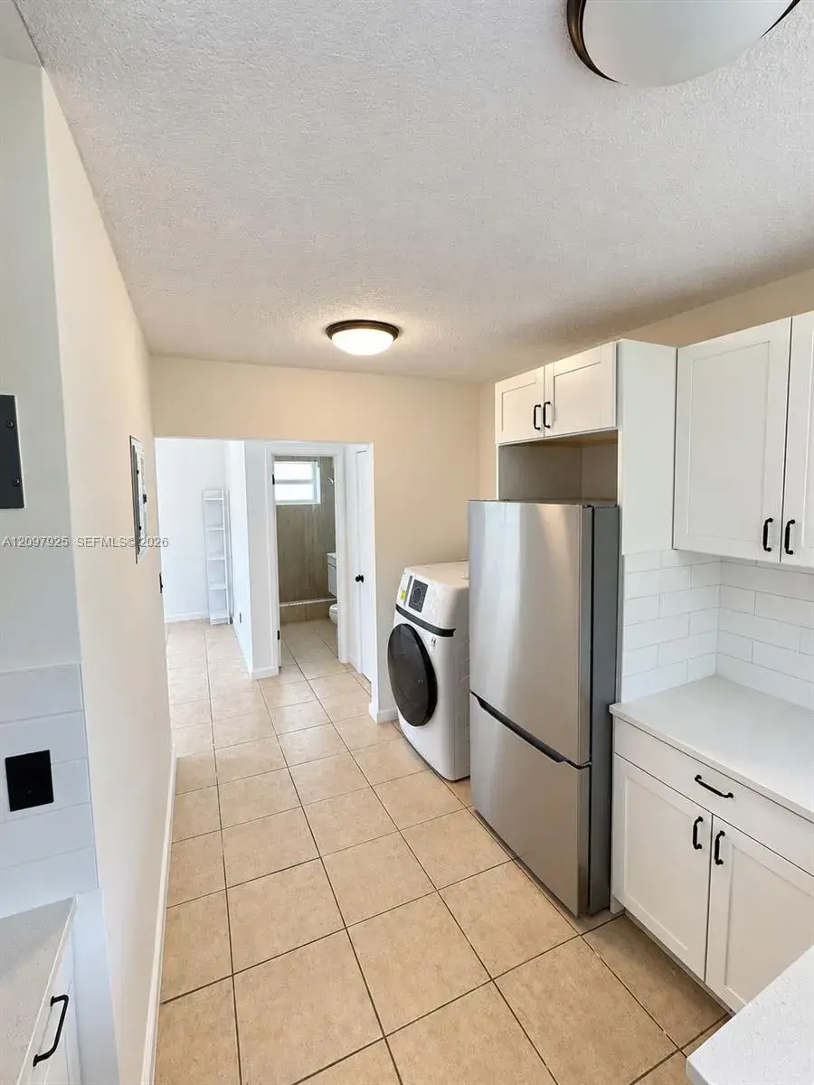 1521 NW 5th Ave, Fort Lauderdale FL 33311