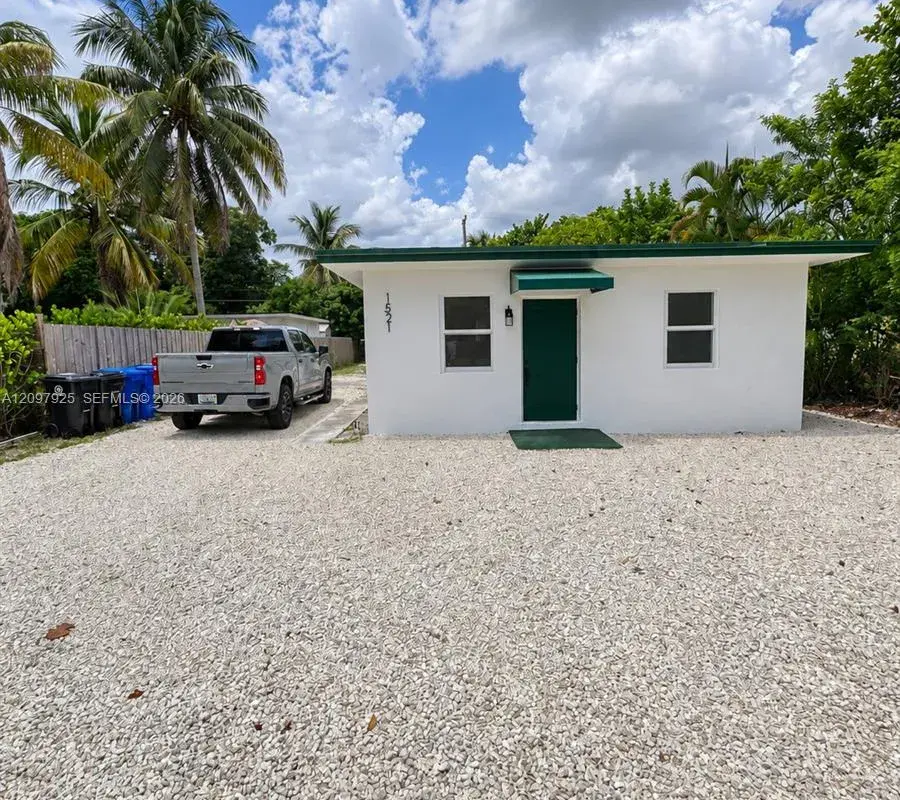1521 NW 5th Ave, Fort Lauderdale FL 33311