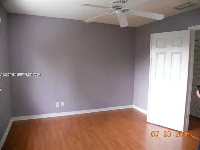 1487 SW 48th Ter, Deerfield Beach FL 33442 photo 2