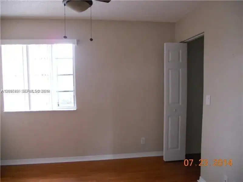1487 SW 48th Ter, Deerfield Beach FL 33442 photo 4