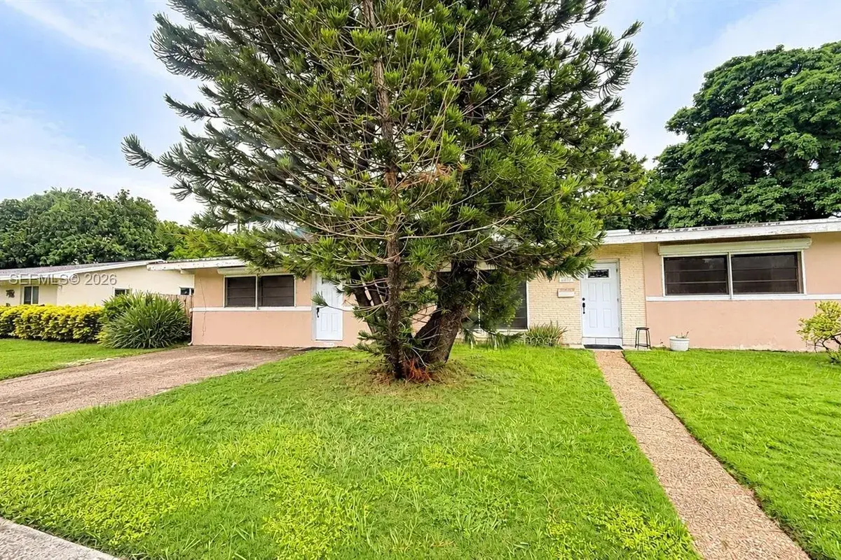 9325 SW 178th Ter, Palmetto Bay FL 33157