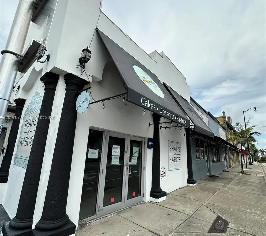197 NW 36th St, Miami FL 33127