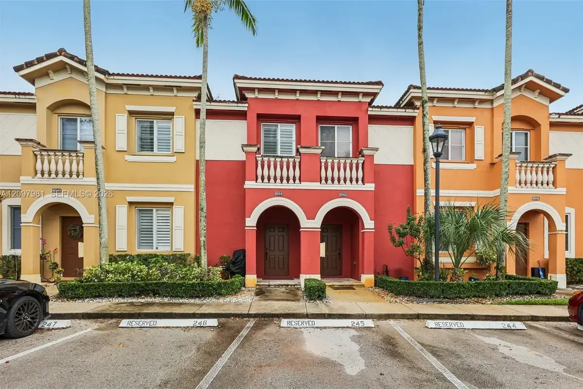 8944 SW 19th St # 907, Miramar FL 33025