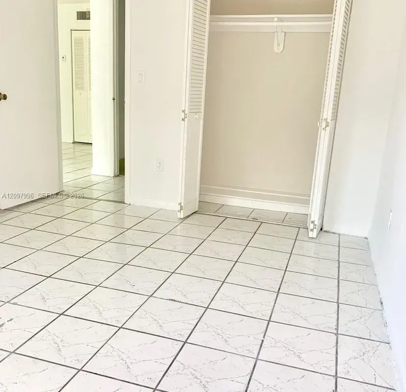 400 NE 18th Ave # 202, Homestead FL 33033