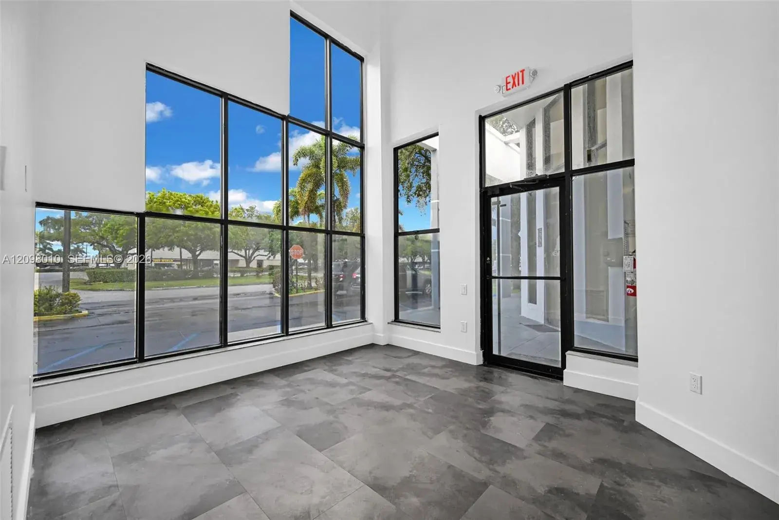1590 NE 162nd St # 600, North Miami Beach FL 33162