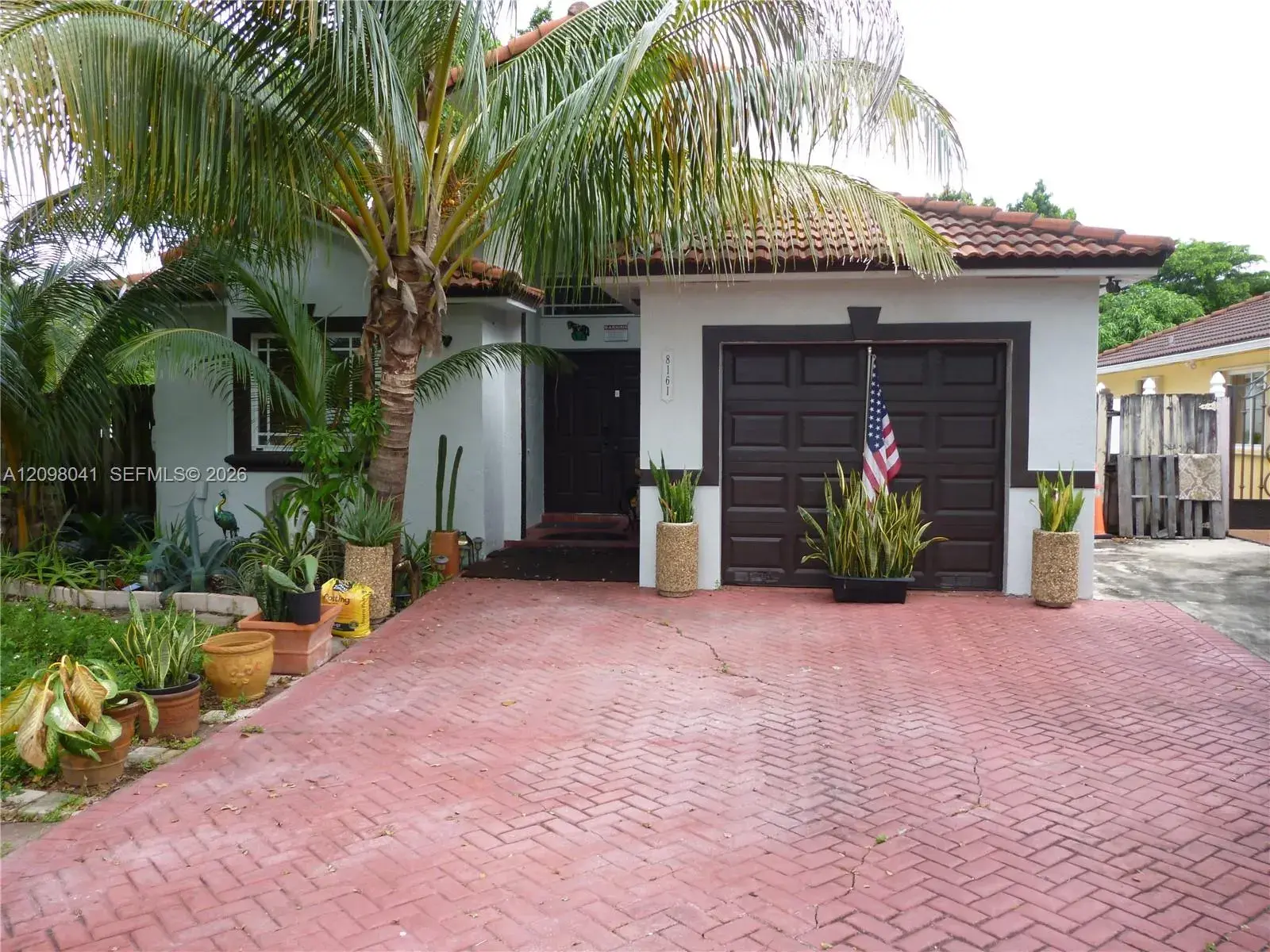 8161 NW 186th Ter, Hialeah FL 33015