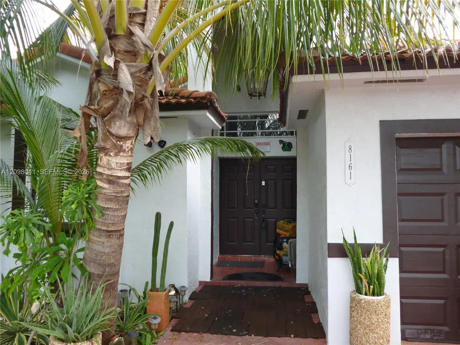 8161 NW 186th Ter, Hialeah FL 33015