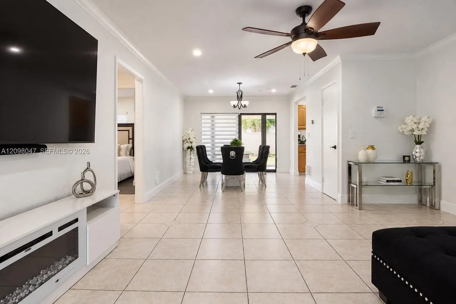 1711 N Anhinga Ln, Homestead FL 33035