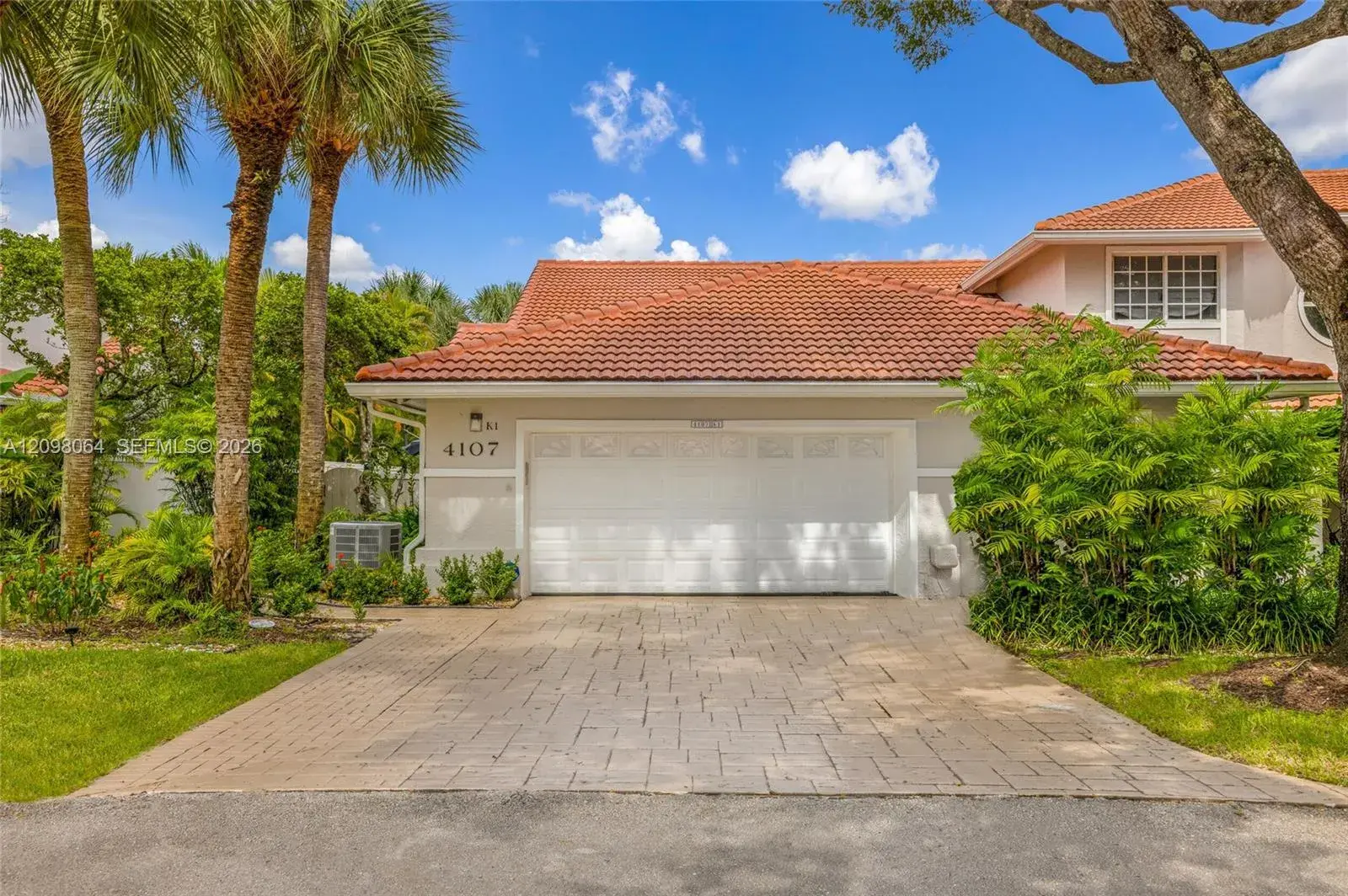 4107 Carriage Dr # K1, Pompano Beach FL 33069