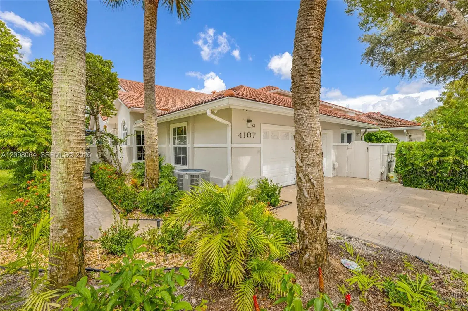 4107 Carriage Dr # K1, Pompano Beach FL 33069