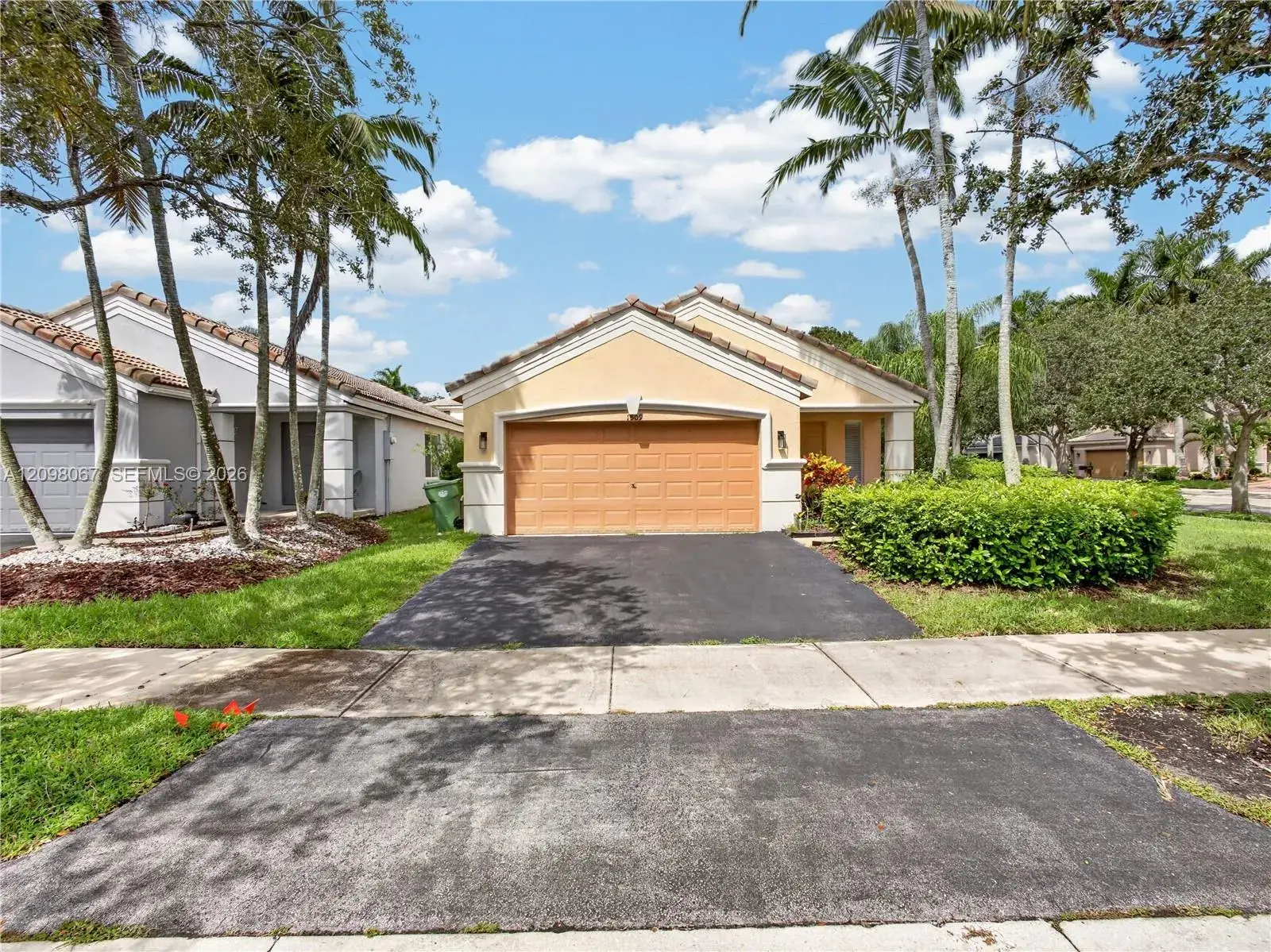 1509 Sunset Way, Weston FL 33327