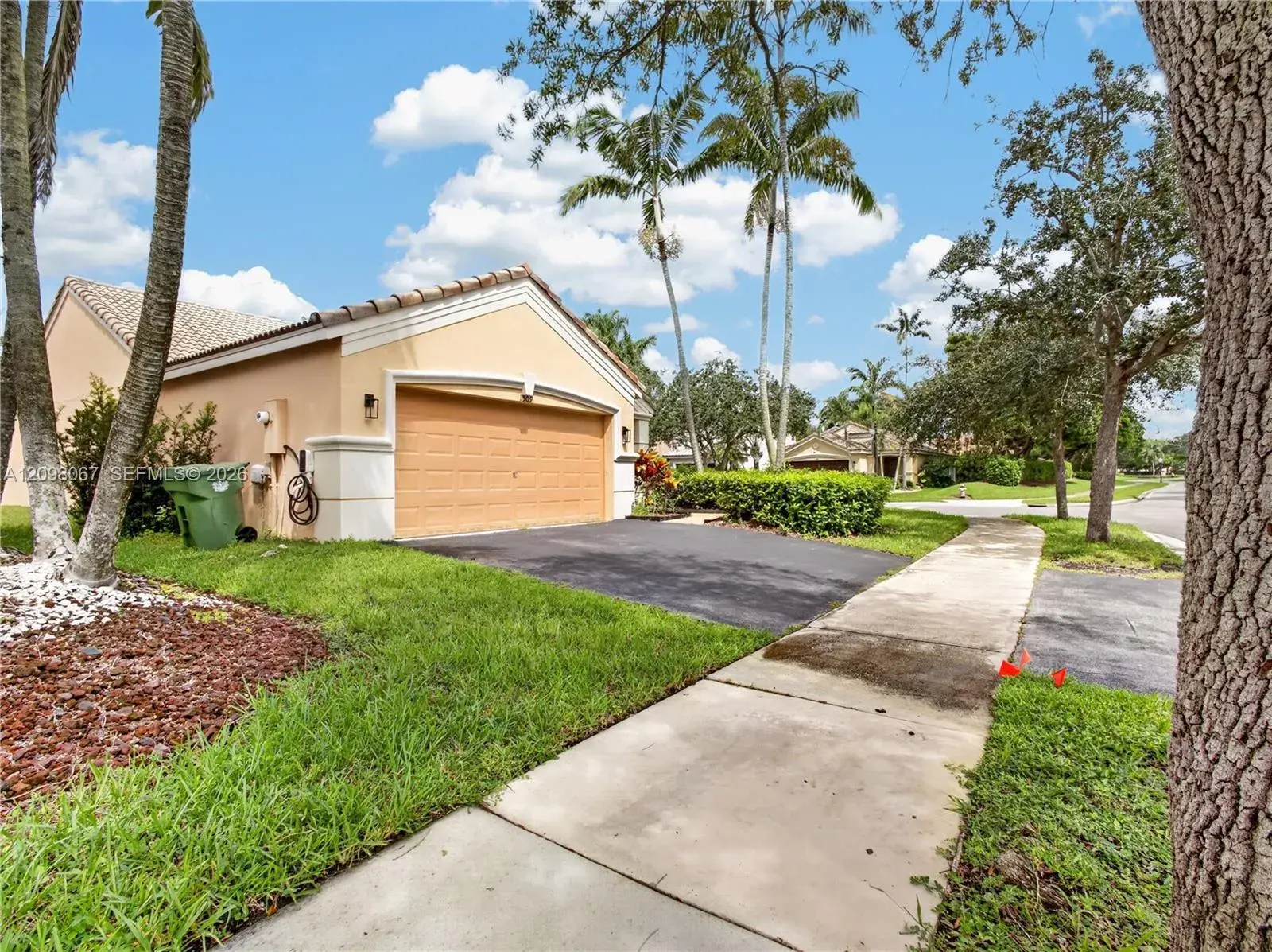 1509 Sunset Way, Weston FL 33327