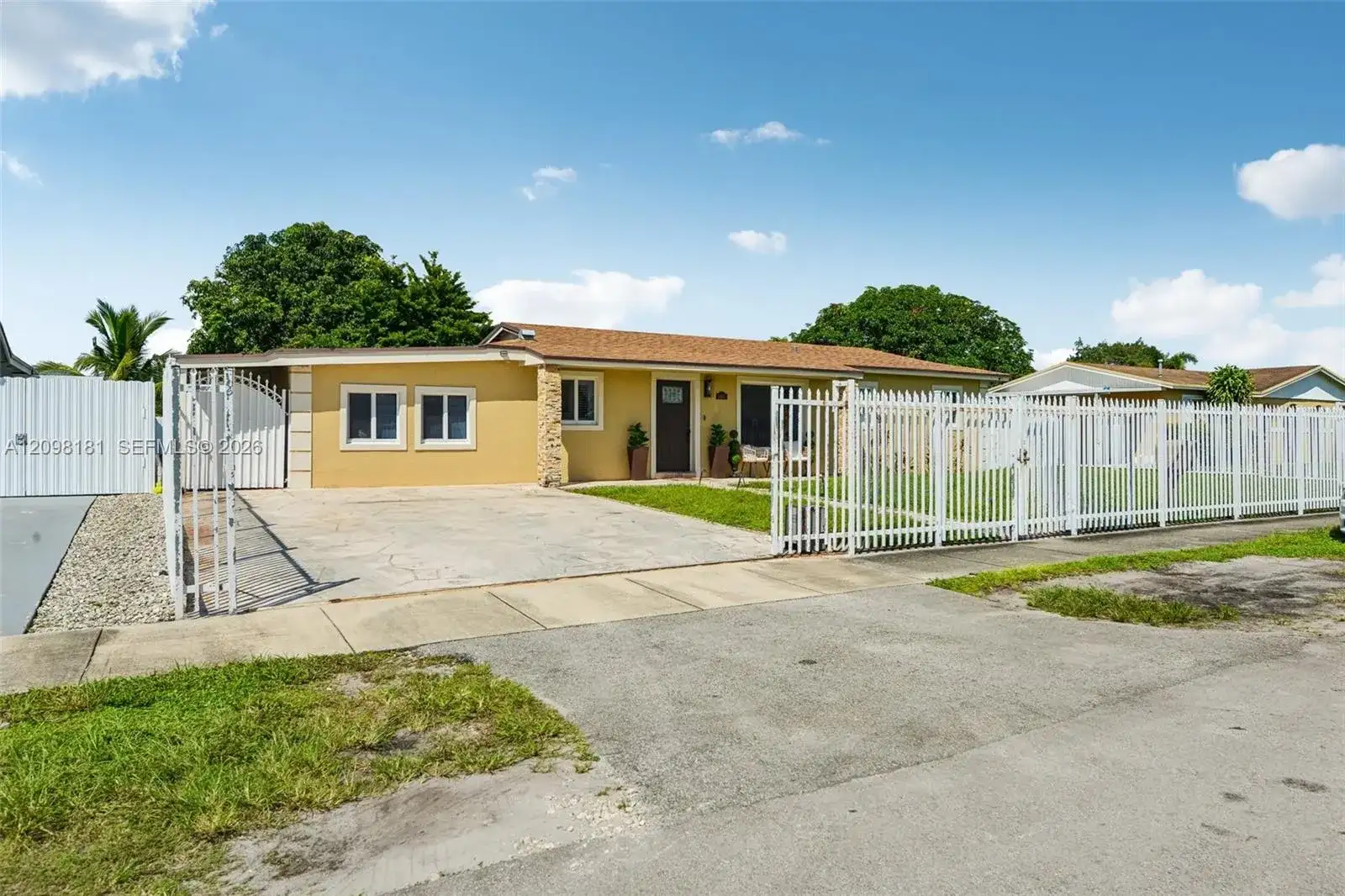 4495 NW 202nd St, Miami Gardens FL 33055 photo 4
