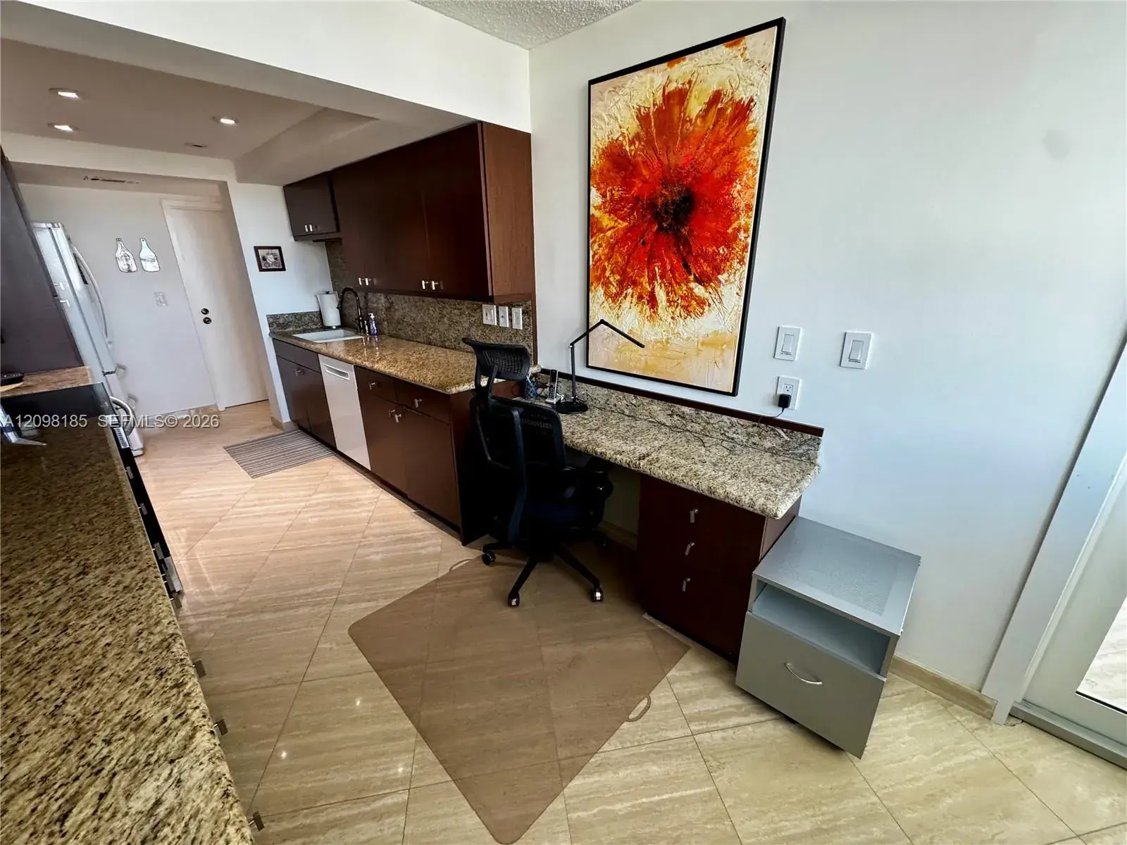 100 Golden Isles Dr # 1405, Hallandale Beach FL 33009