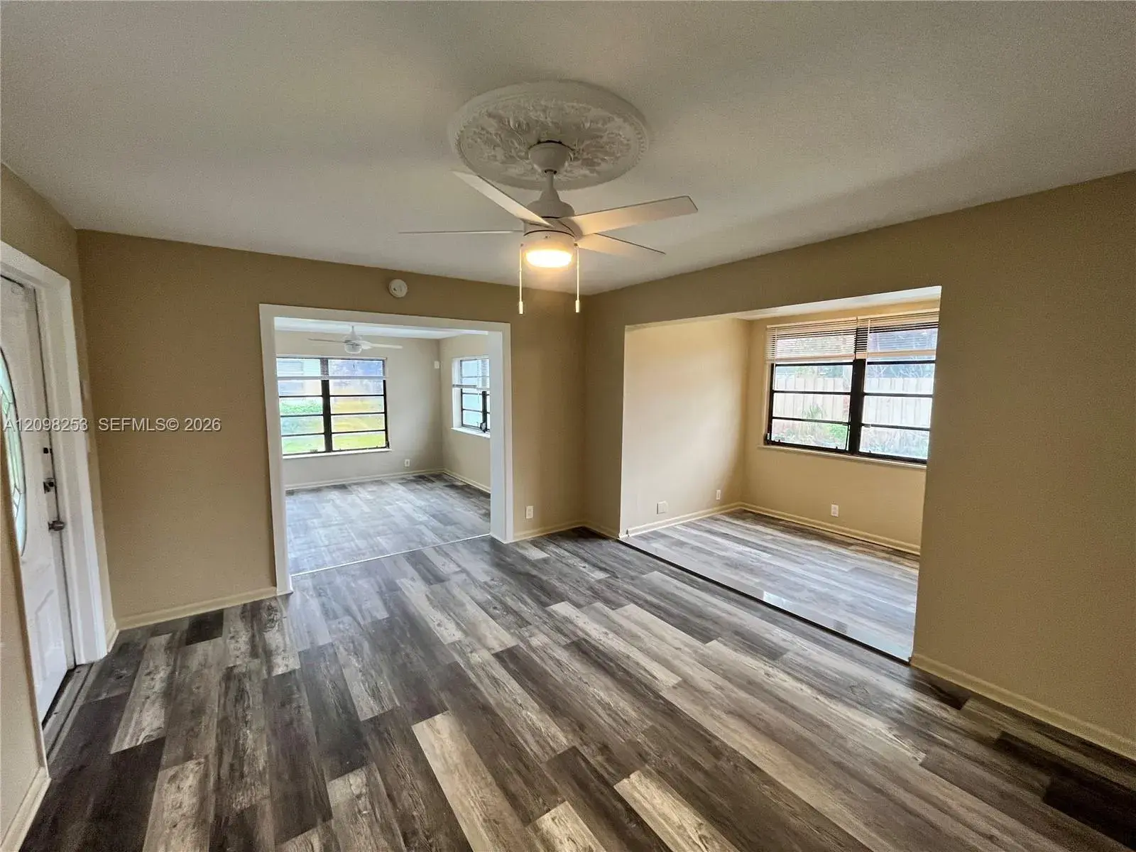 1608 S 19th Ave, Hollywood FL 33020