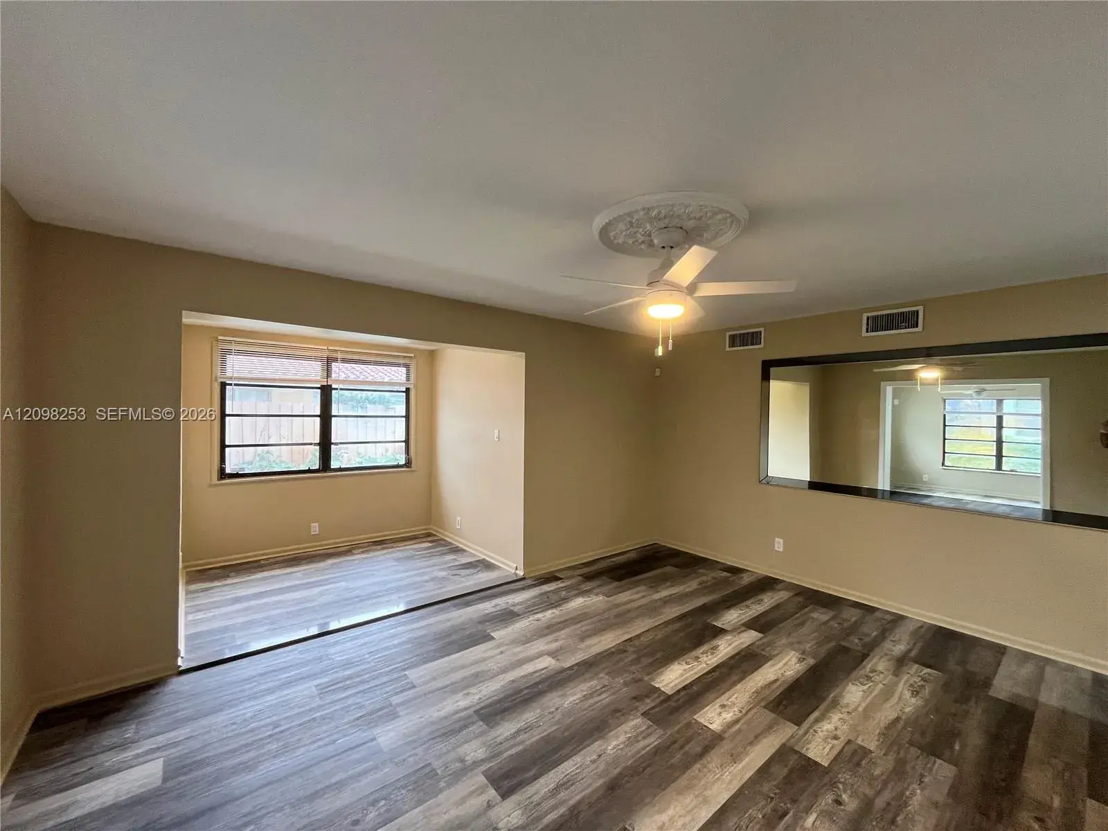 1608 S 19th Ave, Hollywood FL 33020