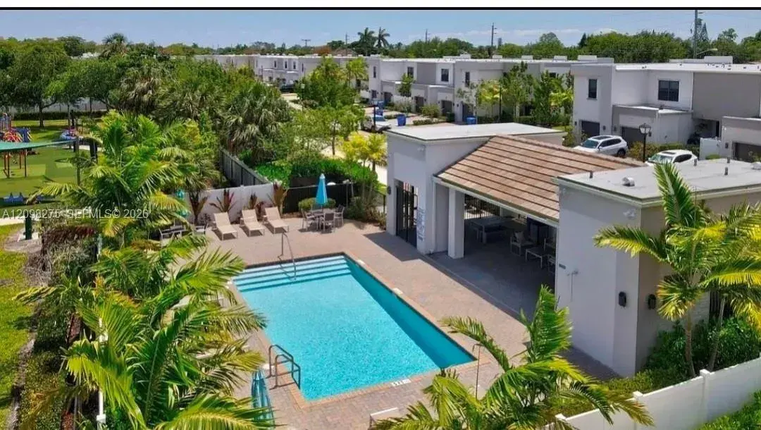 543 NW 17th St # 543, Fort Lauderdale FL 33311