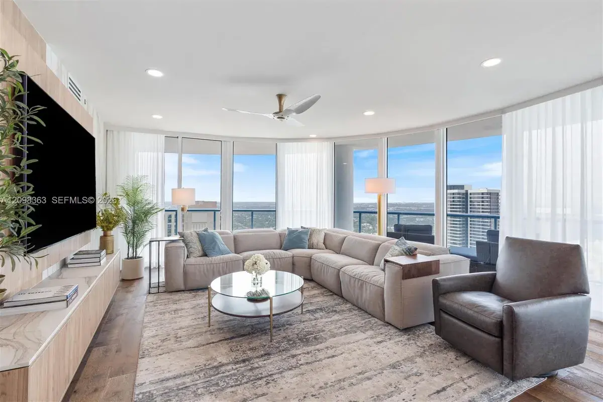 333 Las Olas Way # 3802, Fort Lauderdale FL 33301