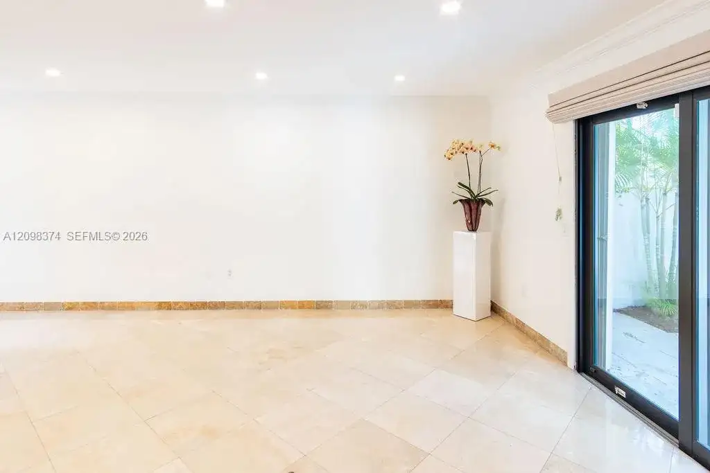 13153 SW 95th Ave, Miami FL 33176 photo 4