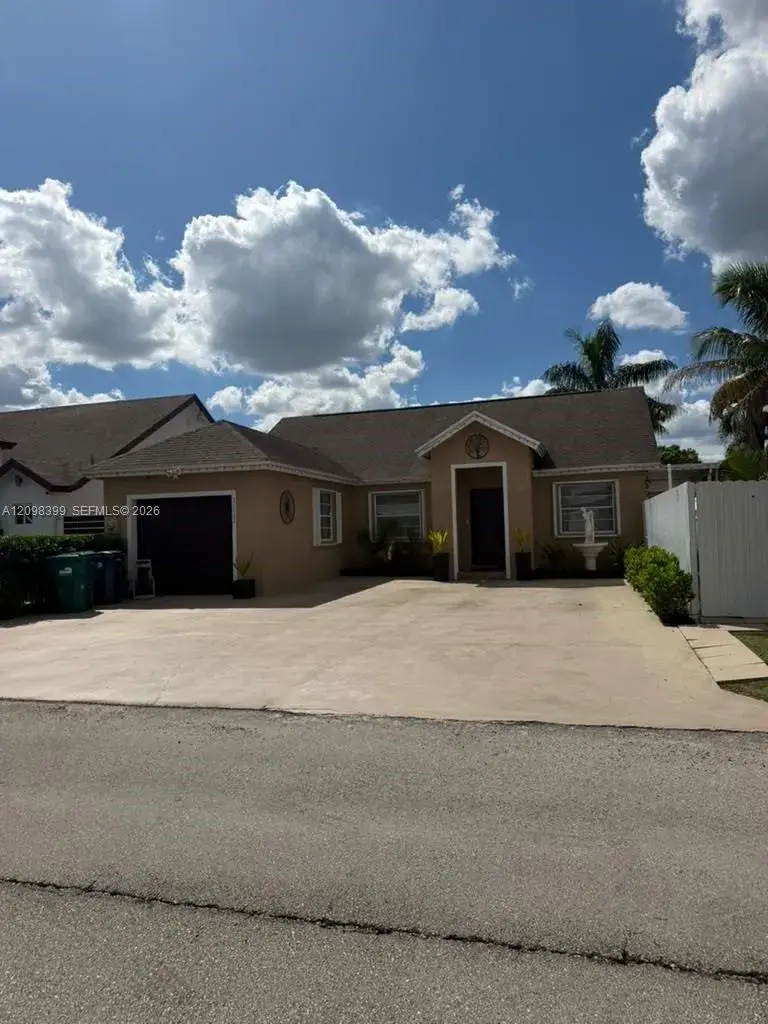 24862 SW 129th Pl, Homestead FL 33032