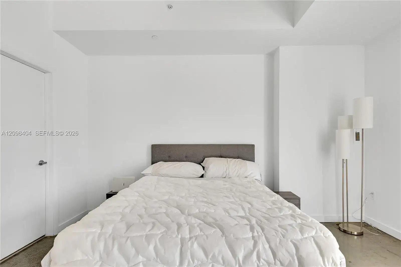 151 SE 1st St # 1107, Miami FL 33131 photo 5
