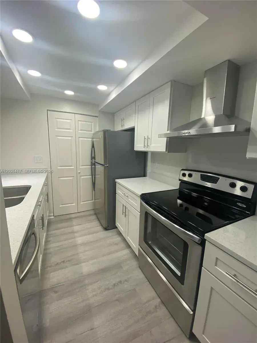 12286 NW 13th Ct, Pembroke Pines FL 33026