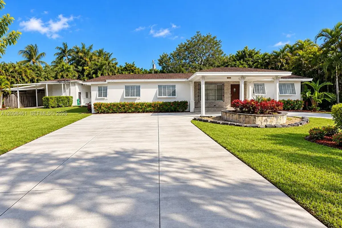 11845 SW 97th Ave, Miami FL 33176
