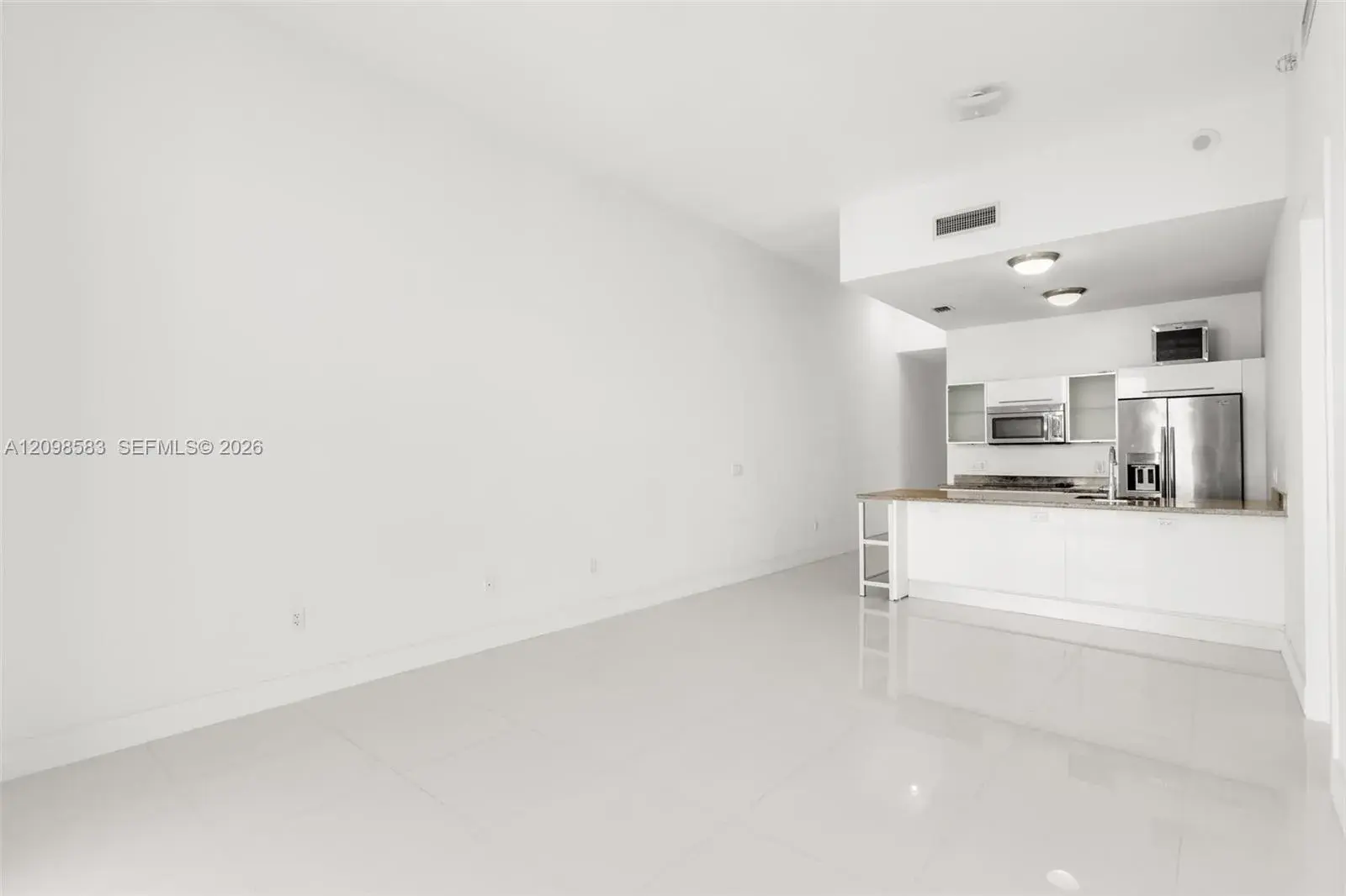 185 SW 7th St # 4401, Miami FL 33130