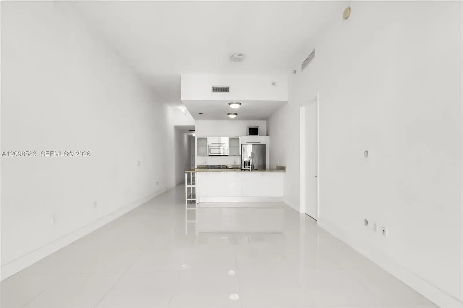 185 SW 7th St # 4401, Miami FL 33130