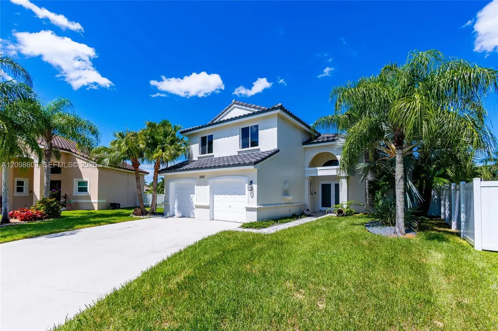 18481 NW 24th St, Pembroke Pines FL 33029