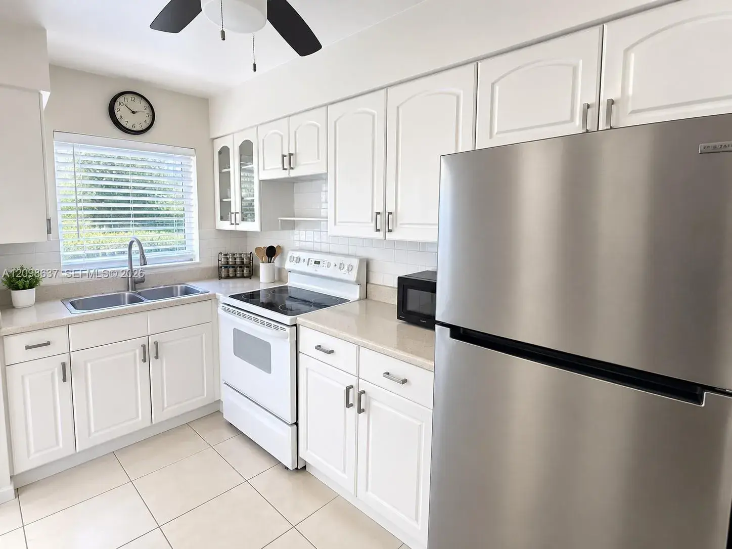 201 NE 14th Ave # 5A, Hallandale Beach FL 33009