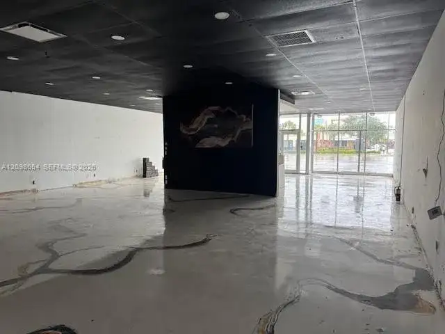 1744 E Commercial Blvd # A, Fort Lauderdale FL 33334 photo 5