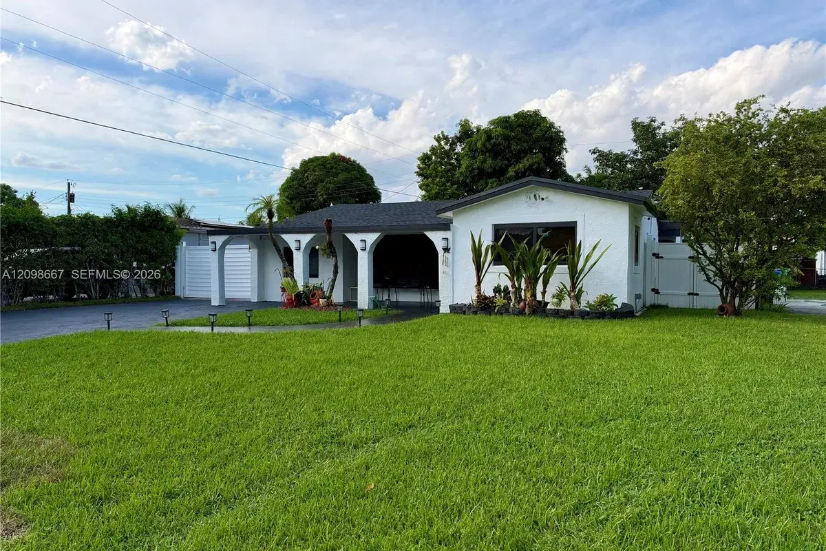 7021 SW 28th St, Miramar FL 33023