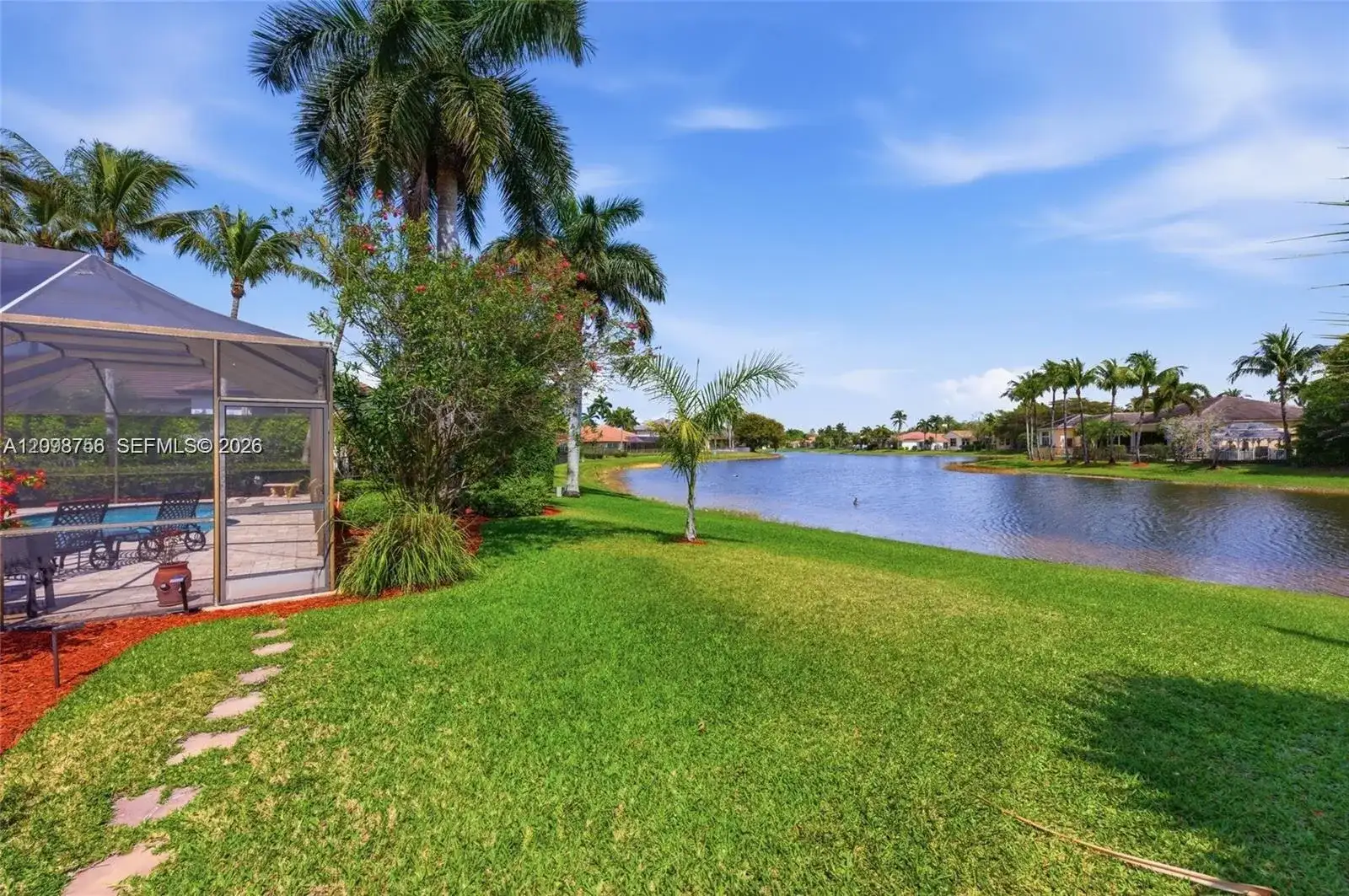 158 Dockside Cir, Weston FL 33327 photo 4
