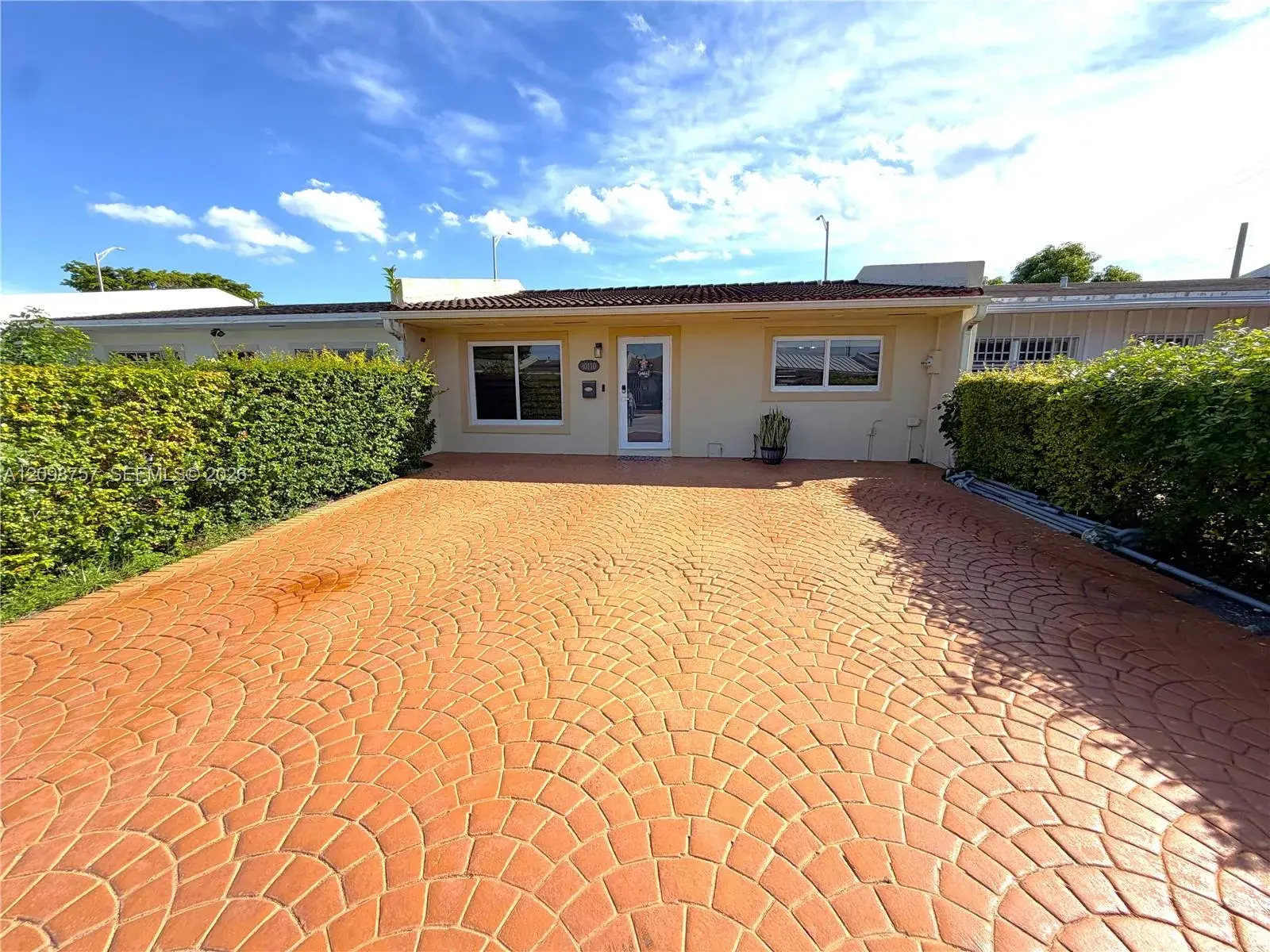 10110 SW 23rd Ter, Miami FL 33165