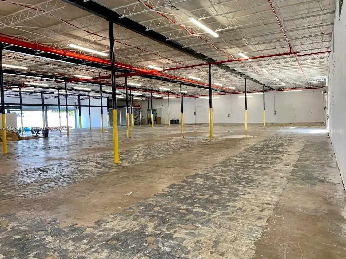 7171 NW 12th Ave, Miami FL 33144
