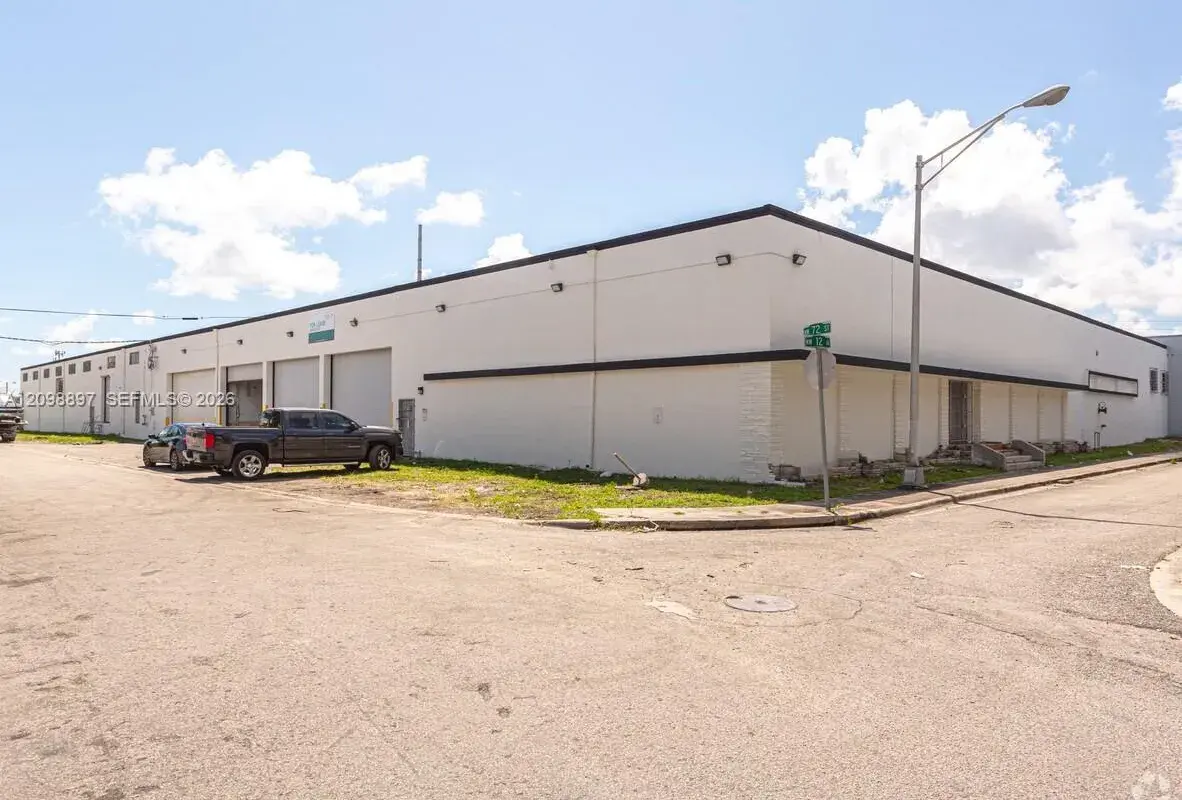 7171 NW 12th Ave, Miami FL 33144