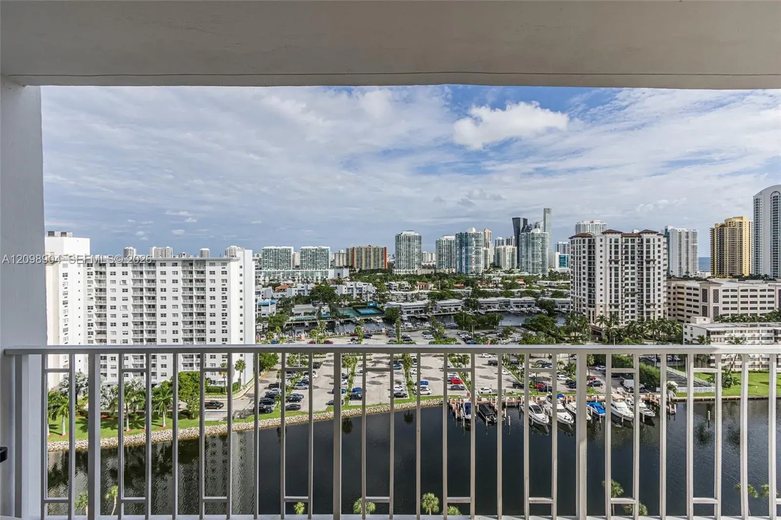 500 Bayview Dr # 1631, Sunny Isles Beach FL 33160
